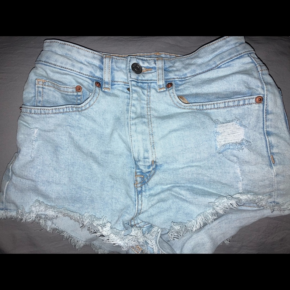 H&M shorts size 4